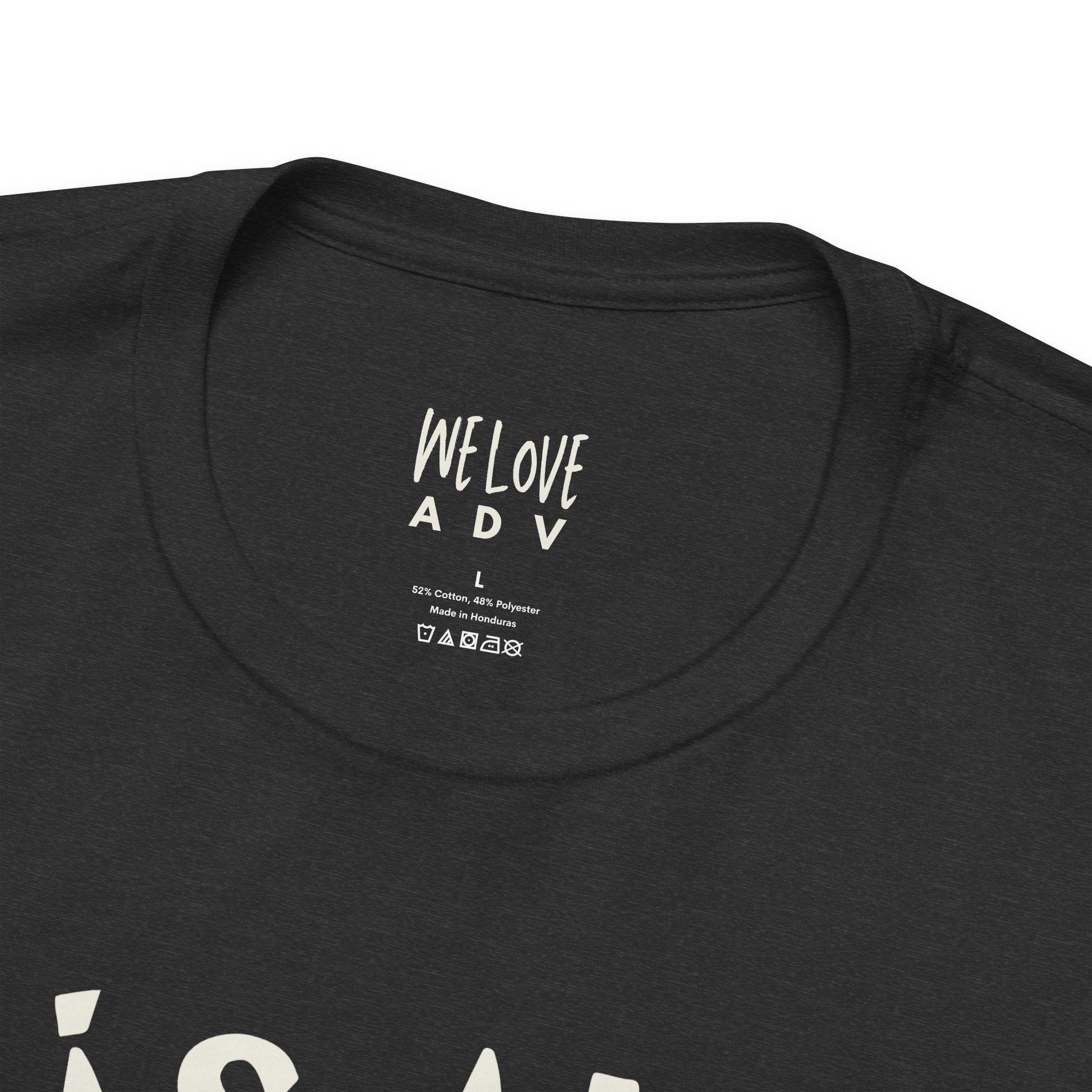 Más Amor, Por Favor Tee