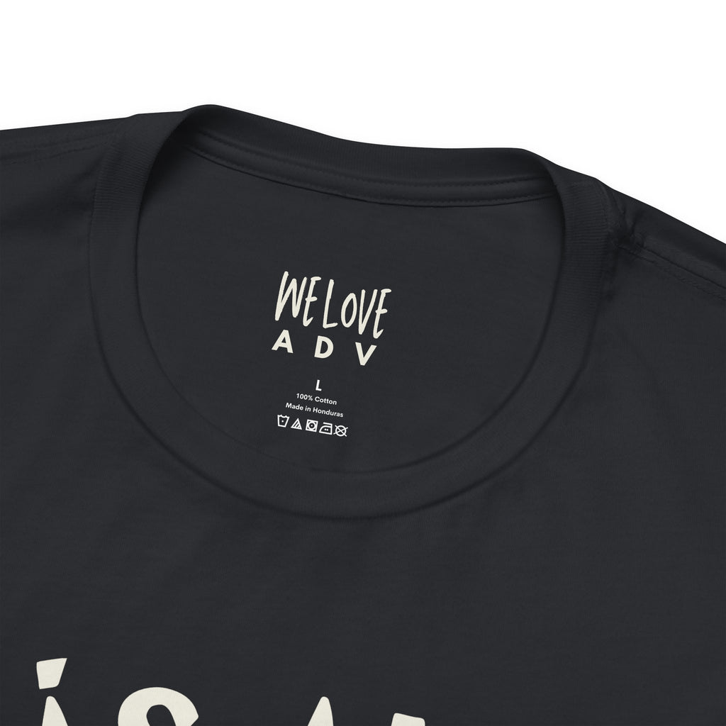 Más Amor, Por Favor Tee