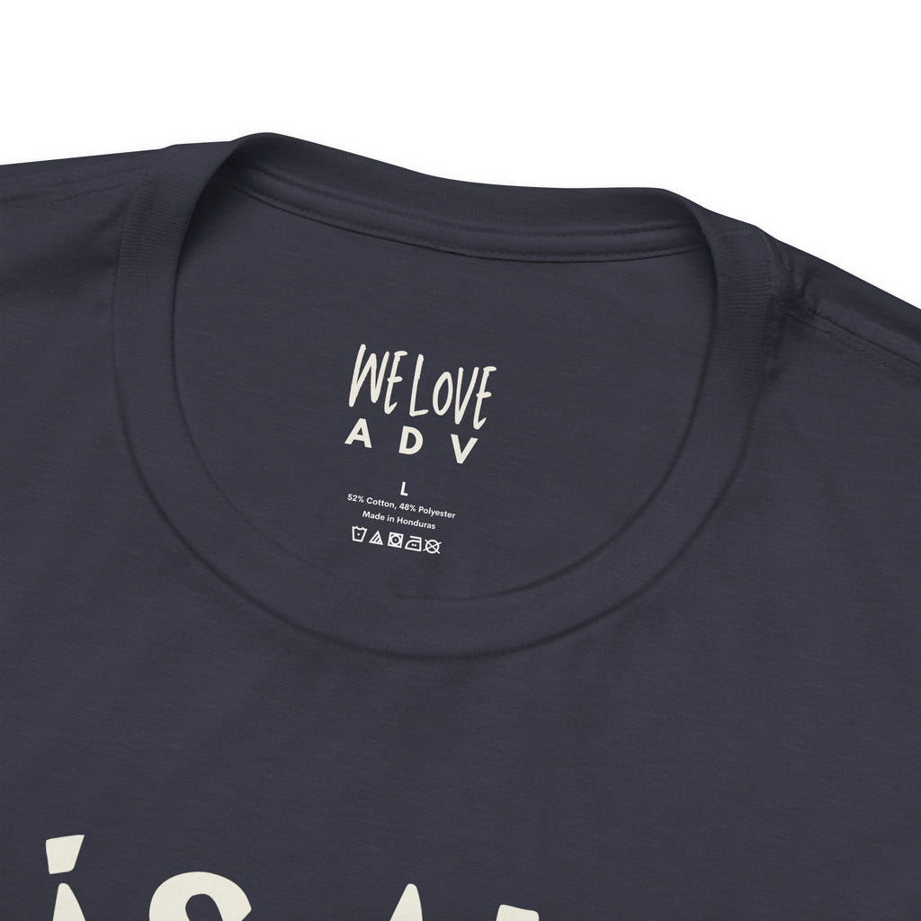 Más Amor, Por Favor Tee
