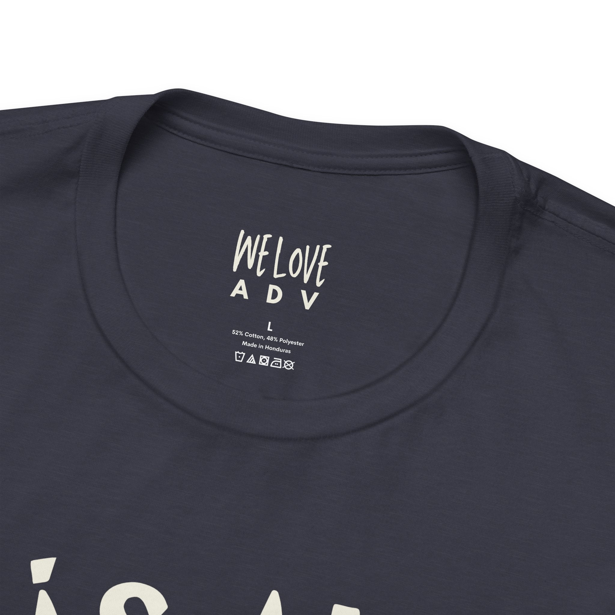Más Amor, Por Favor Tee
