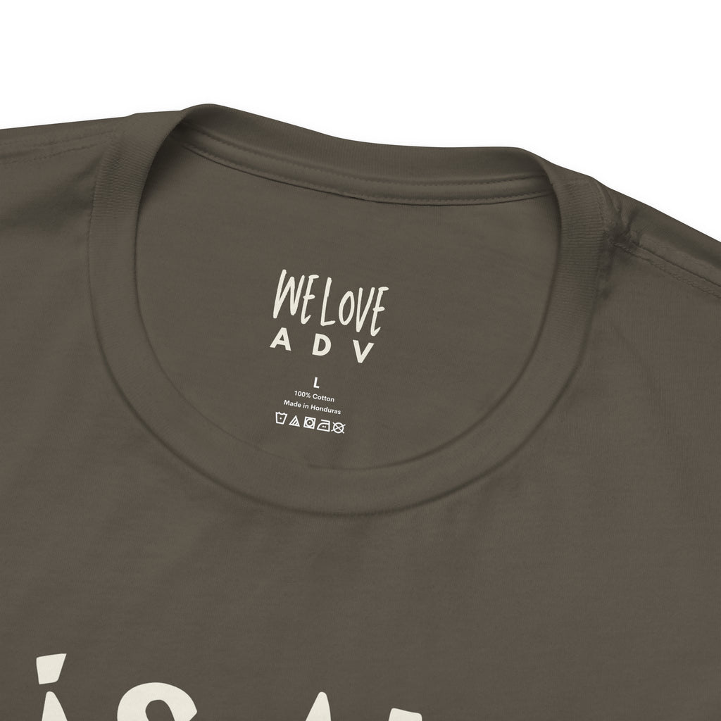 Más Amor, Por Favor Tee